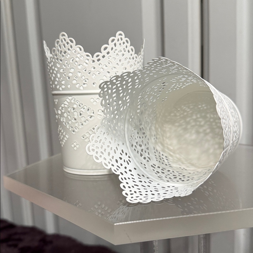 IKEA SKURAR White Metal Punched Cutout Lace Tea Light Candle Holder 2 pcs
